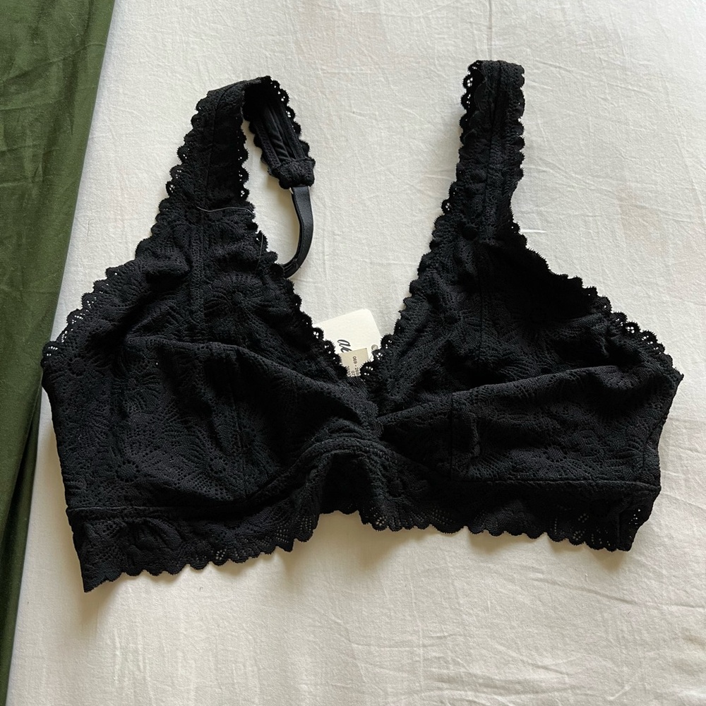 Elegant Aerie Mama Black Lace Nursing Bralette